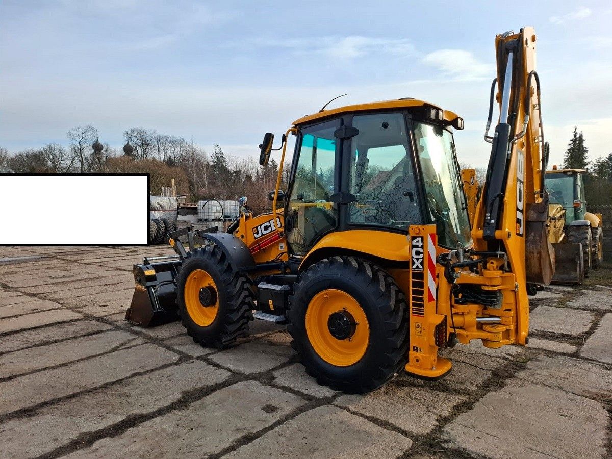 JCB 4CX PRO 2021 - Image 3