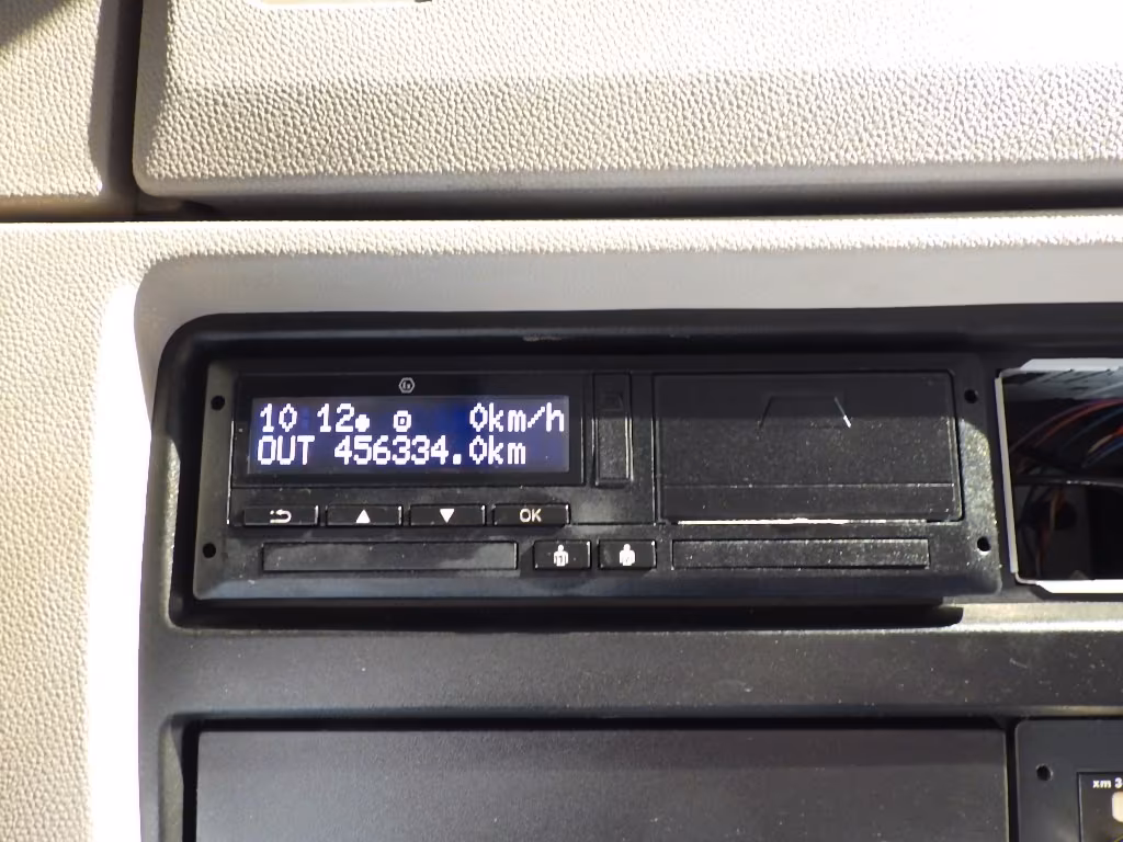 Scania R 450 - Image 8