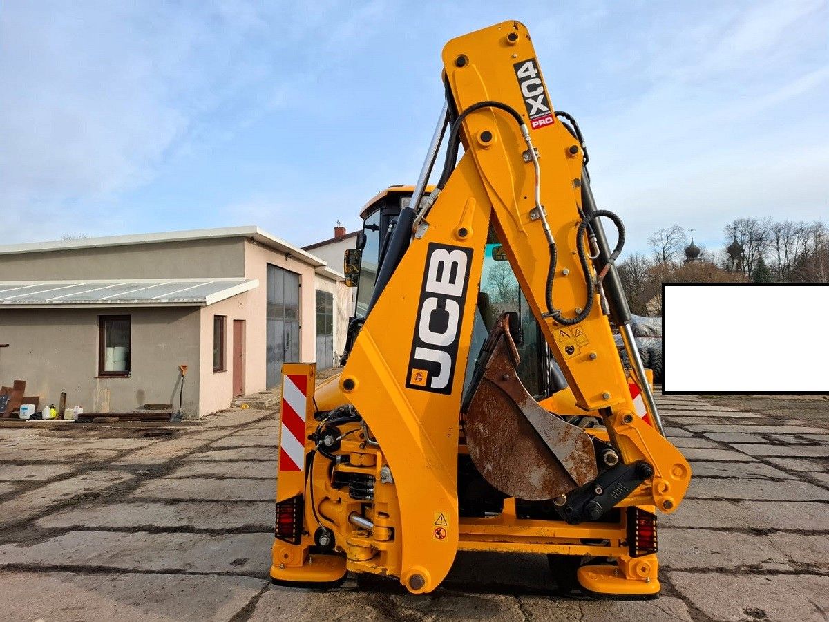 JCB 4CX PRO 2021 - Image 6